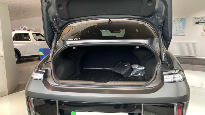 Hyundai IONIQ 6 168kW Premium 77kWh 4dr Auto Electric Saloon